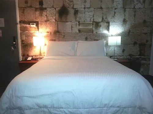 Isabella Hotel & Suites Toronto Canadá